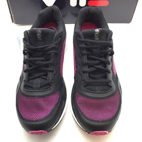 Fila Shoes - **SOLD**  Womens FILA Tennis Running Shoes Sneaker